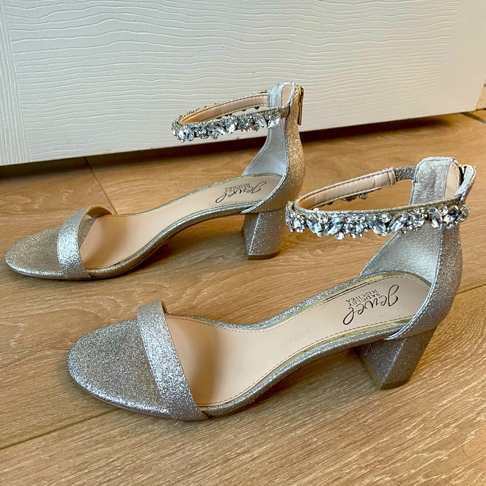BADGLEY MISCHKA - Embellished strap block heel - US8 - Champagne sparkle